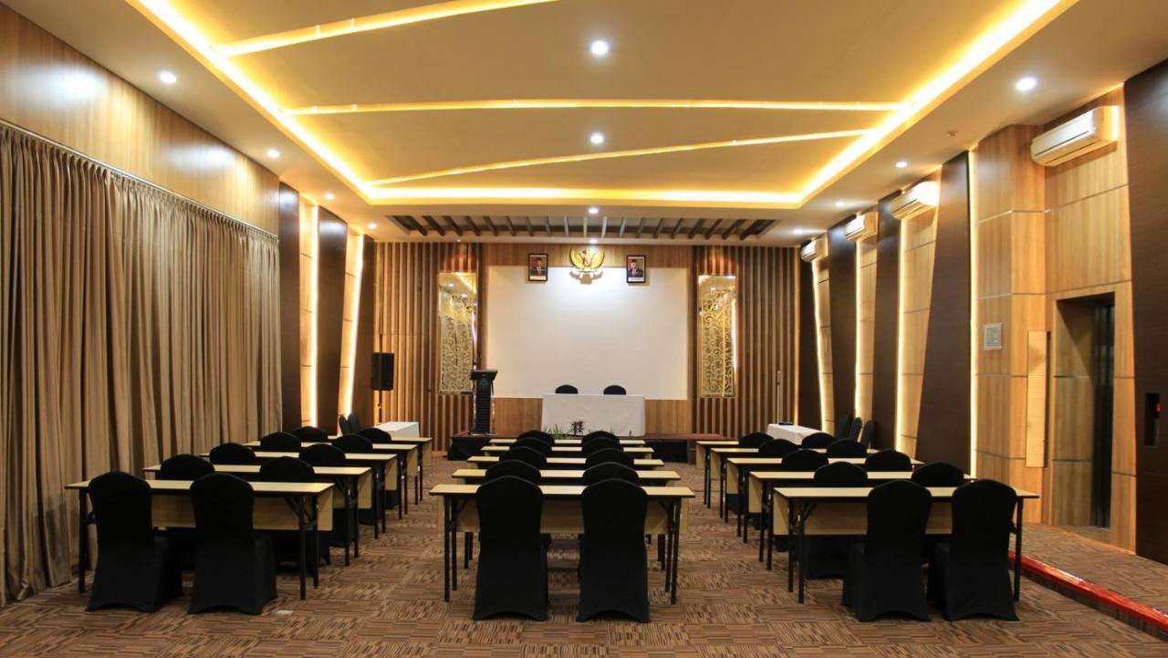 Khas Semarang Hotel Zewnętrze zdjęcie
